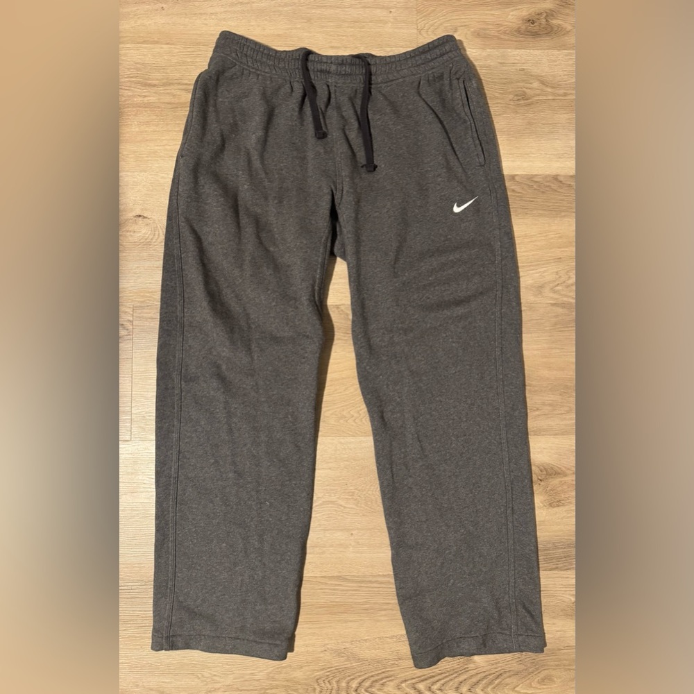 Nike Sportswear Swoosh Sweatpants